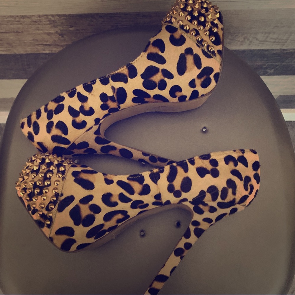 Steve Madden Studded Platform Heels